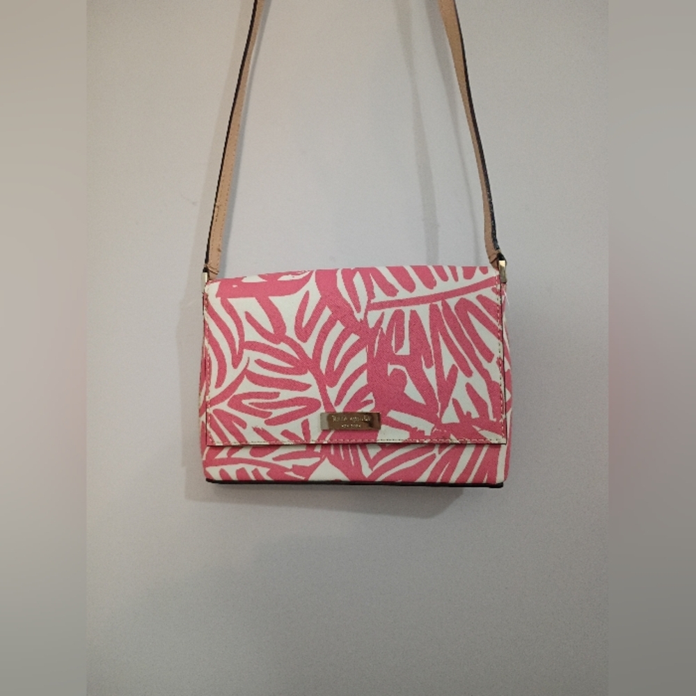 Kate Spade, EUC, Crossbody Bag, Leaf Print, Snap Closure, Color Pink, White - Picture 2 of 13